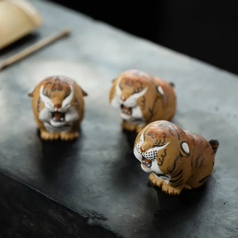 Chinese Yixing Purple Clay Tea Pet Tiger Model Figurine Ornaments Handmade Sculpture Crafts Tea Set Decoration Accessories