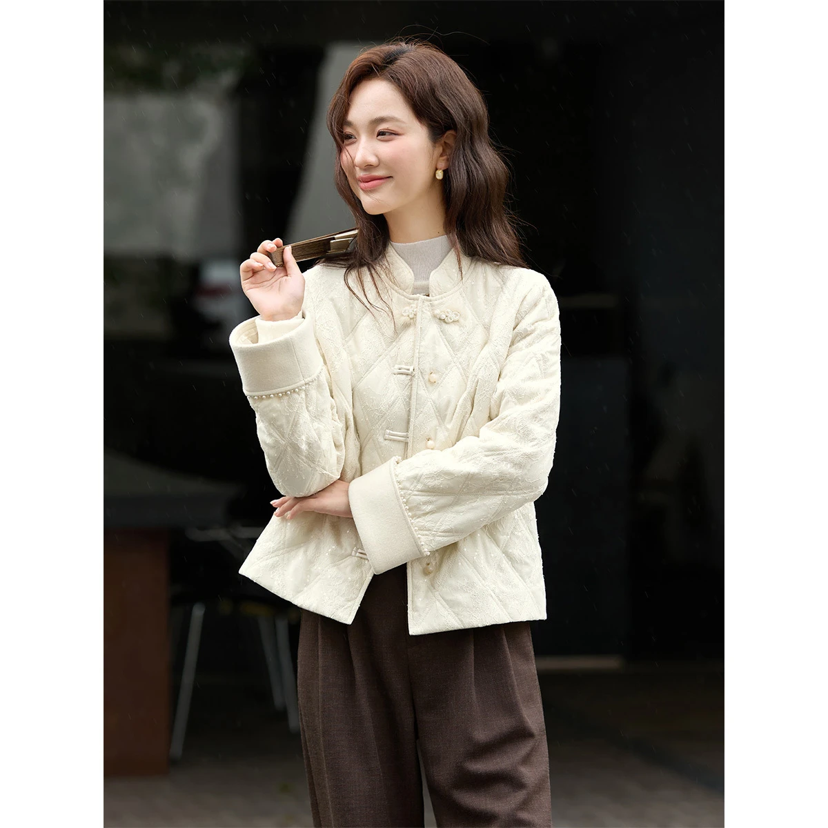 VIMLY Apricot New Chinese Style Heavy Stand Collar Cotton Coat for Women 2026 Winter New Lace Embroidery Argyle Outerwear A3139