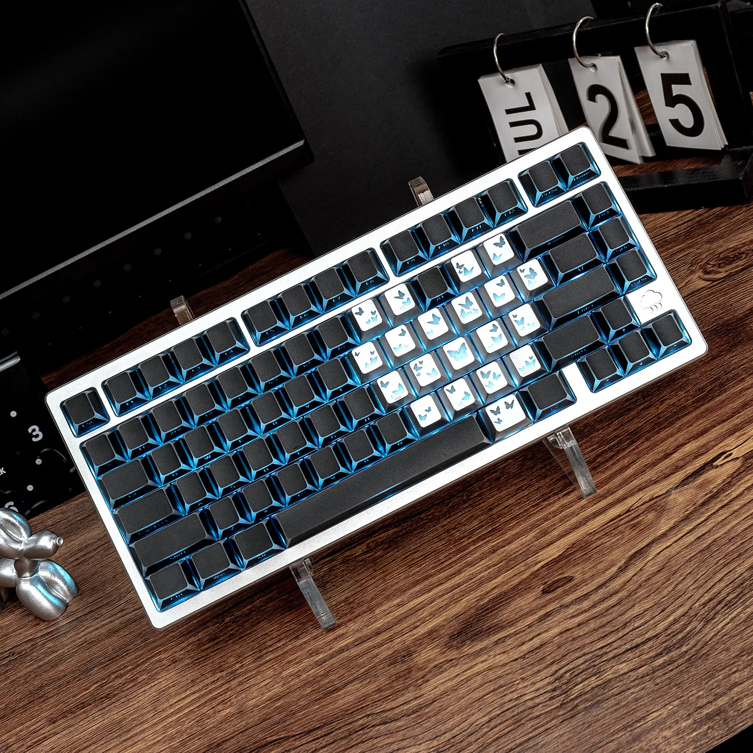 Shadow Butterfly Keycaps Cherry Profile Double shot Heart-Shaped Keycaps DIY Decorative Keycaps for MX Mechanical Keyboard