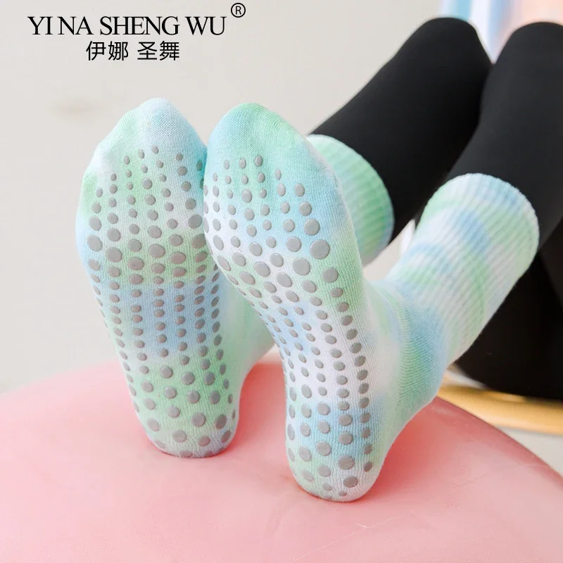 

Носки Женские противоскользящие носки для йоги и пилатеса Носки для йоги с принтом тай-дай Впитывающие пот напольные хлопковые носки Носки средней длины Домашние носки