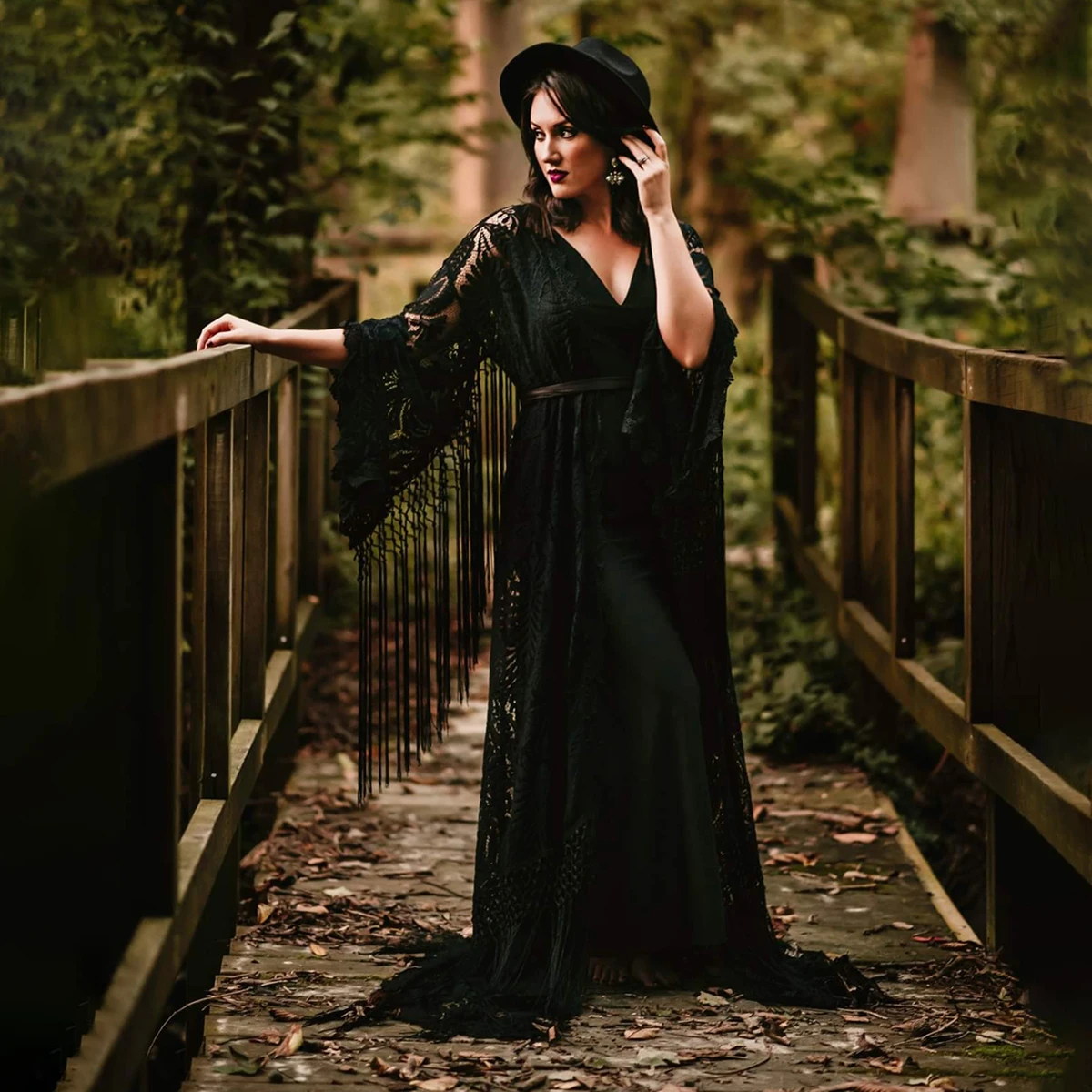 黒ゴシックマタニティ写真撮影ガウンレースローブ自由奔放に生きるロングルーズフリンジスリーブカスタマイズされた 2 ピースタッセルベビーシャワードレス