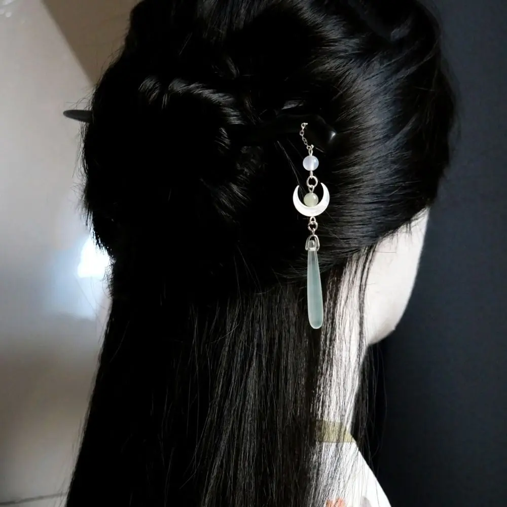 Love Between Fairy and Devil Same Style Chinese Style Hanfu Moon Tassel Hair Sticks Black Sandalwood Hairpin