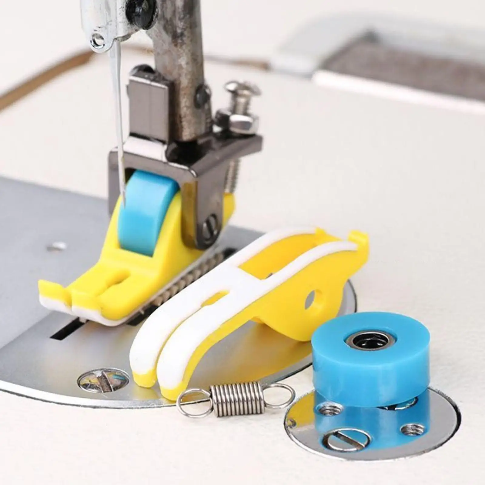 Roller Presser Foot Auxiliary Presser Foot for Industrial Sewing Machine