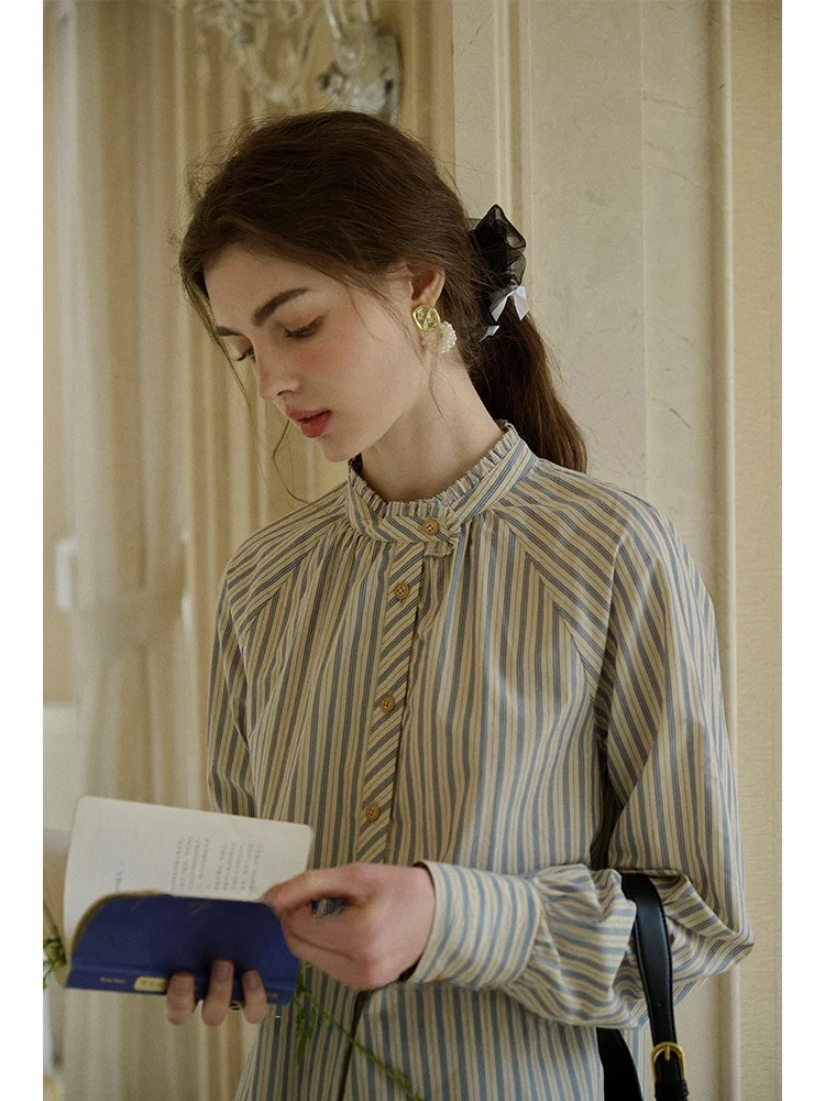 

SimpleRetro Madrid Little Painter Шикарный воротник-стойка в полоску irt Женская весенняя внутренняя молодежная блузка из чистого хлопка Длинный све