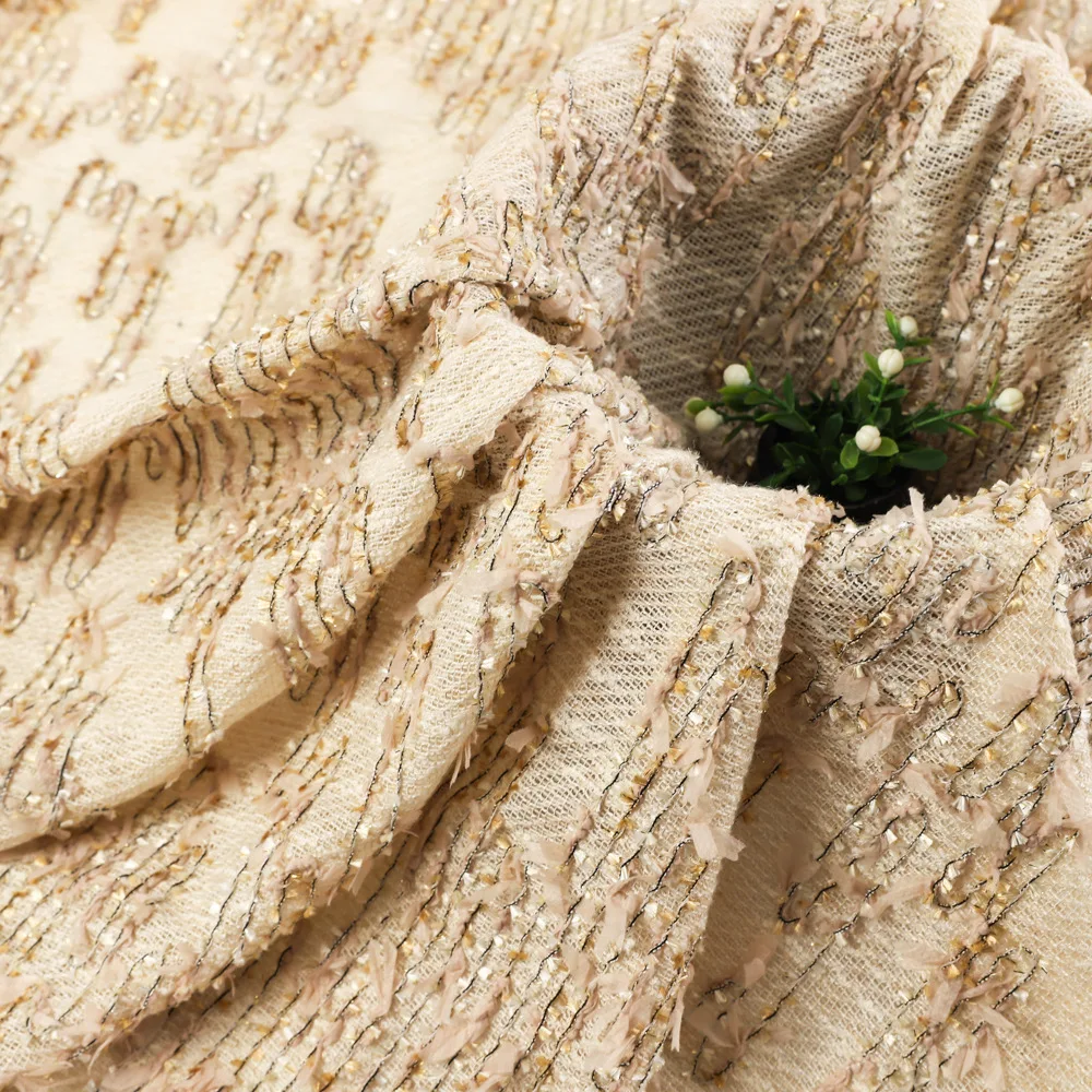 

New gold thread woven wool tweed fabric, used for dresses, women's clothing, coats, and ribbon embroidery cloth