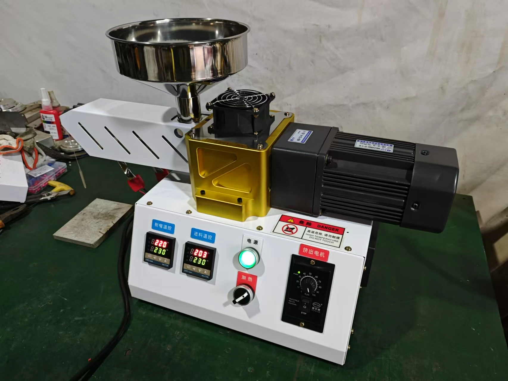 

High Quality Extrusion Pellet Mini System Single Screw Desktop Plastic Extruder Machine for 3D Printer Filament