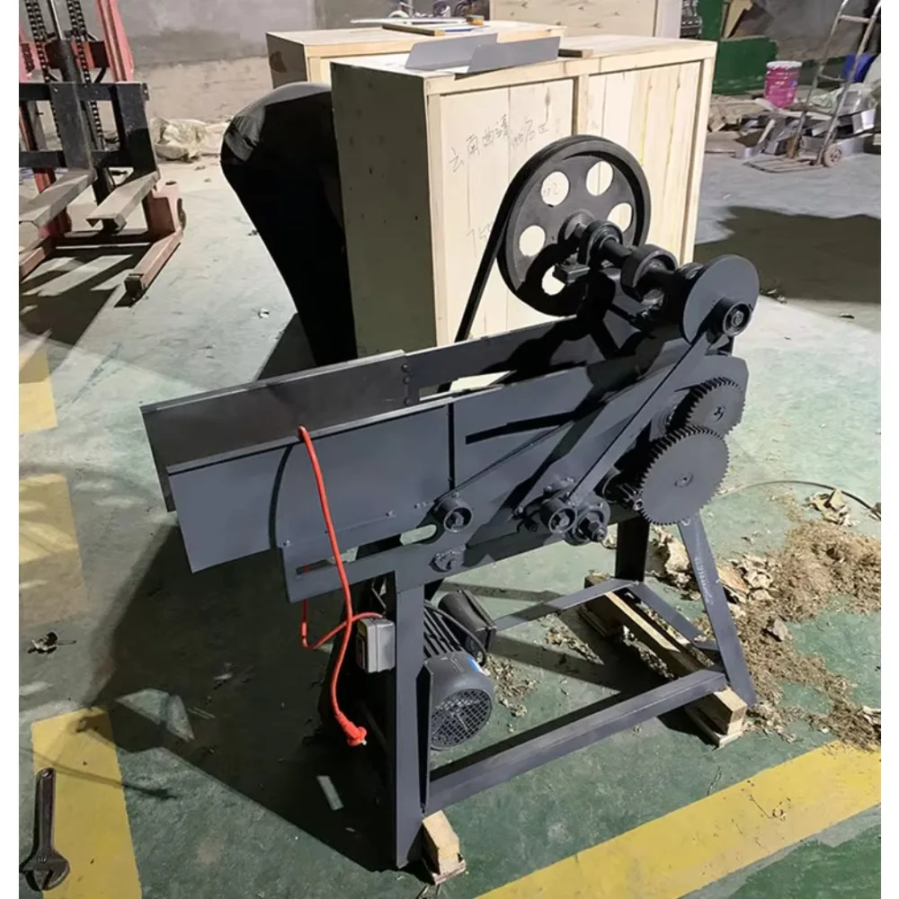 Eenvoudig te bedienen commerciële kruidenbladerenversnipperaar - Droge theeblad-, wijnbladeren en Matcha-theesnijmachine