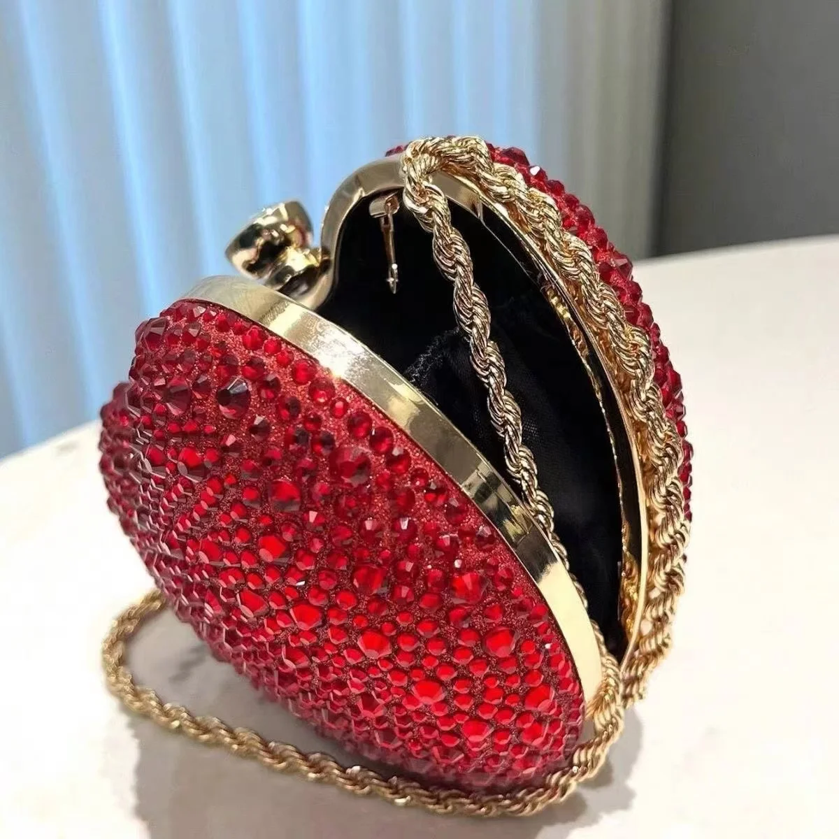 Crystal Shiny Rhinestone Diamond  Evening Bag Glitter Heart-Shaped Women's Handbag Wedding Party Clutch Purse Crossbody Bag view 5