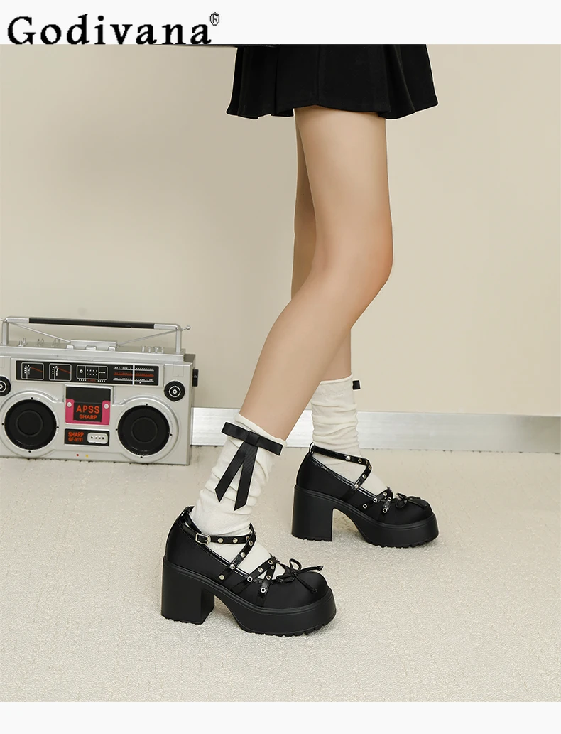 

Y2k Japanese Original Sweet and Cool Girl Lolita High Heels 2025 New Platform Thick Heel Rivet Bow Mary Jane Single Shoes