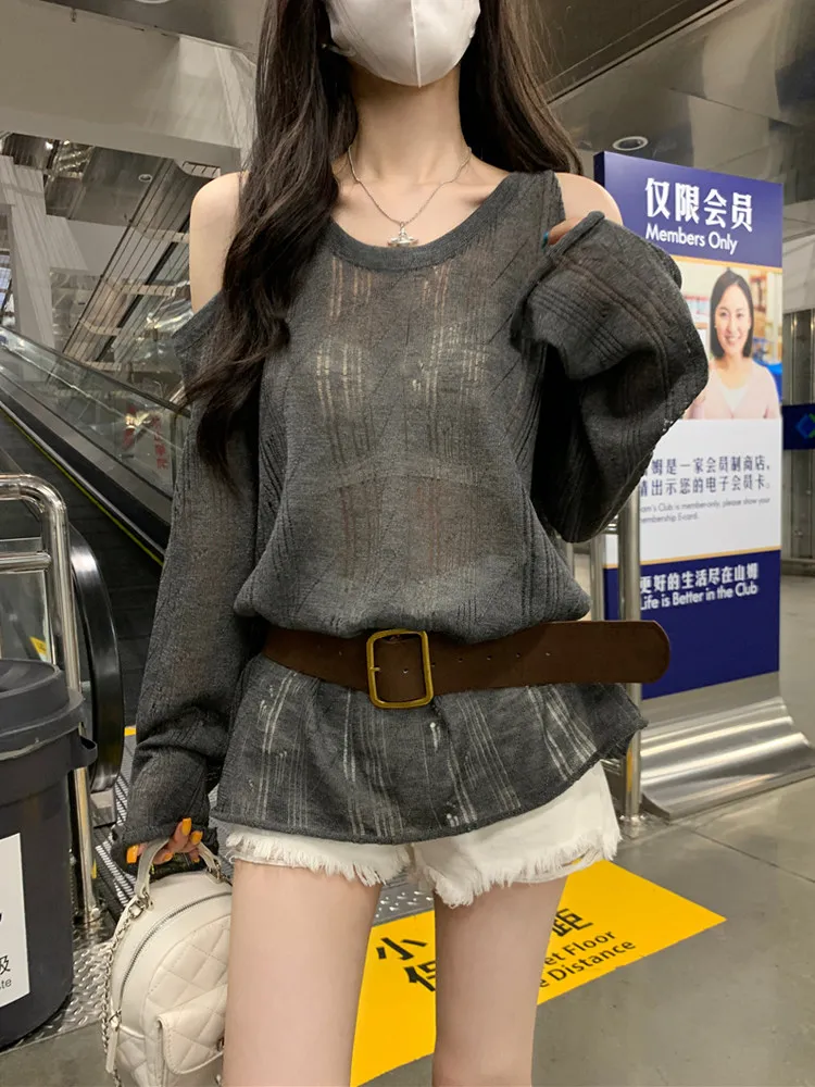 Women's Dark Grey Off Shoulder Long Sleeve Knit T-shirt  Y2K Gyaru Tee Top Korean Style Loose Thin Top for Women Spring Autumn