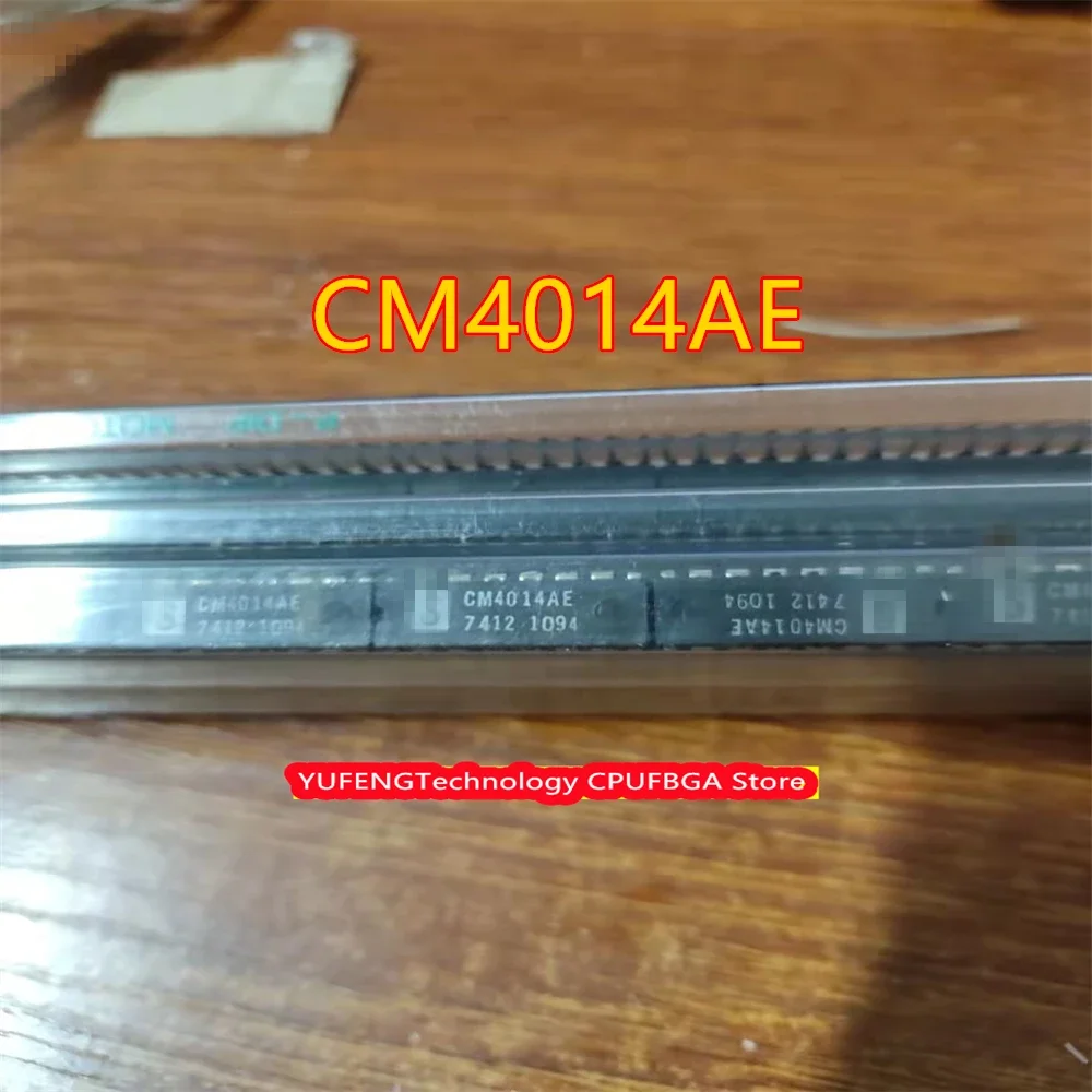 055 A0526 2824B CM4014AE EM83P100P HD63B09RP HD10102 chip IC