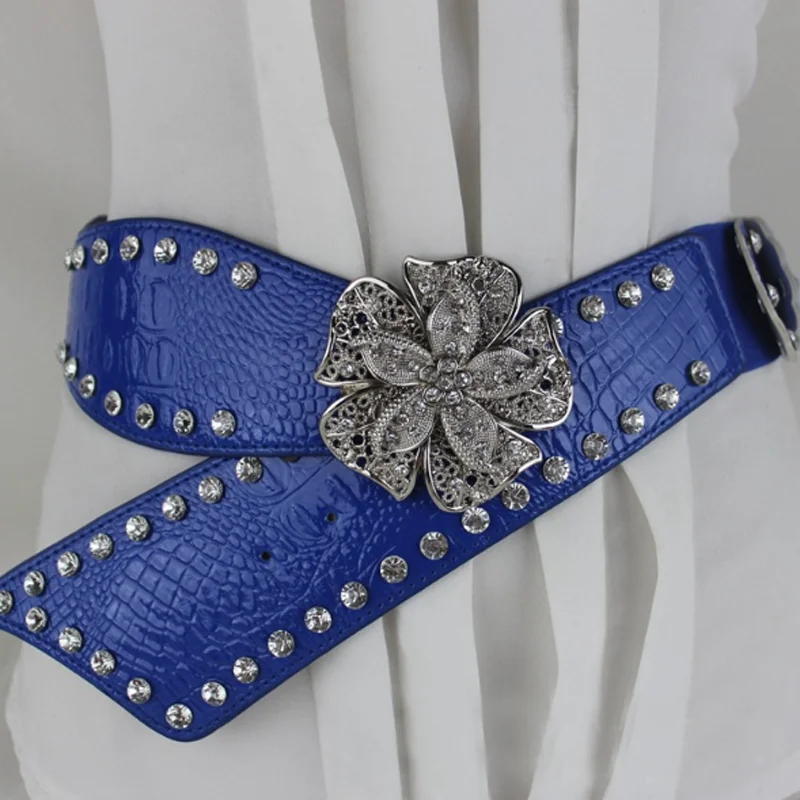 Wome Crystal Studded Corset Belt Fashion Flower Alloy Buckle Strap Rhinestone Belt for Jean Cinto De Strass Clothes Decoration