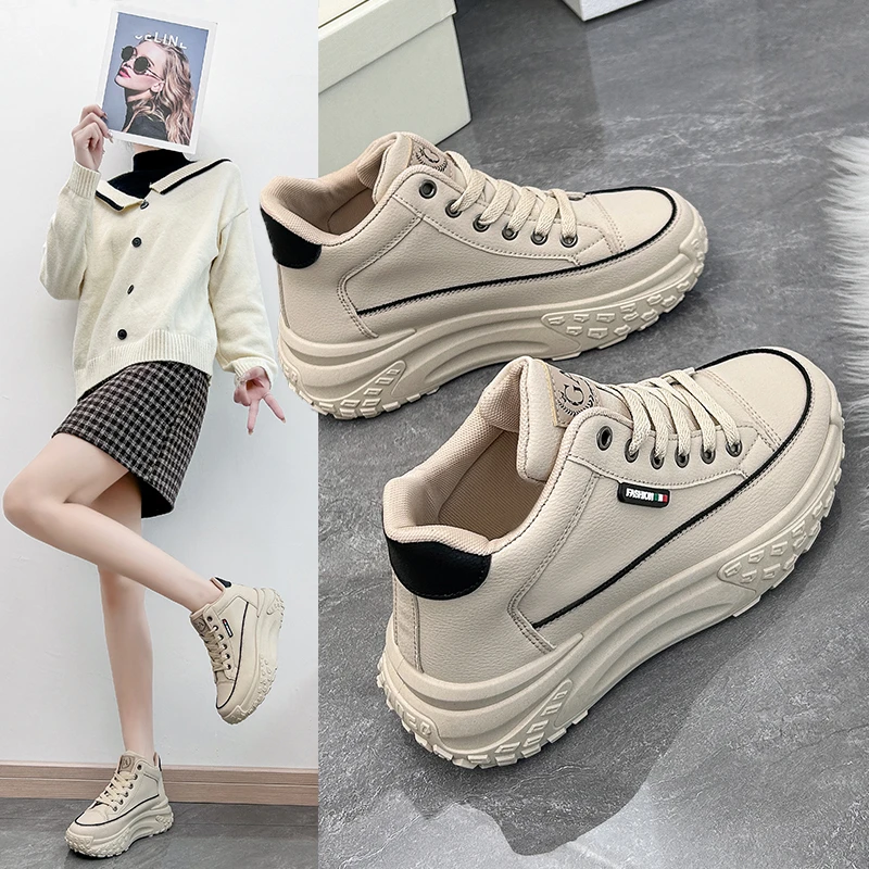 Sneakers kasual desainer mode sepatu flat Platform Retro baru musim semi sepatu putih kecil wanita sepatu papan sepatu serbaguna Mujer