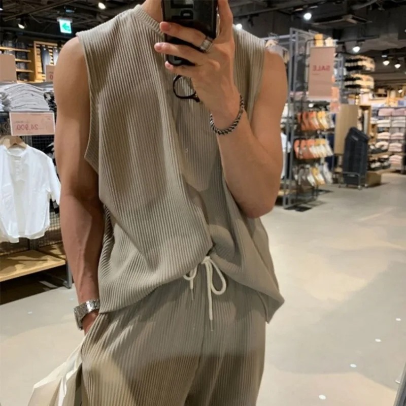 

Men's Ice Silk Cool Touch Sportswear Set Quick Dry Summer Gym T-Shirt Loose Joggers Korean Style Trendy Activewear for Men