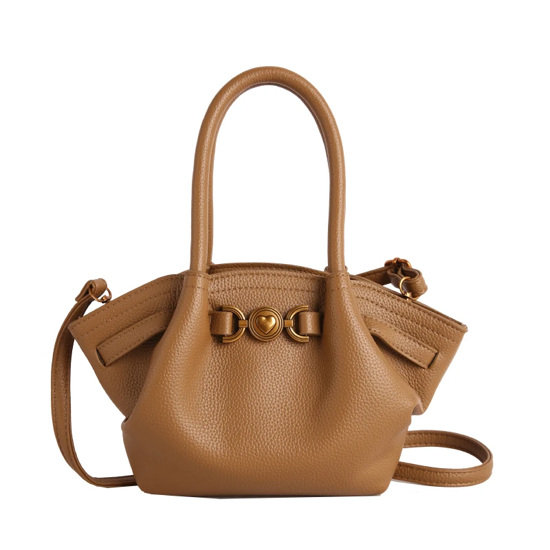 

Designer Vintage Minimalist Diaper Bag For Women Leather Large Capacity Tote Luxury Elegant Classic Fashionable Stylish Commuter