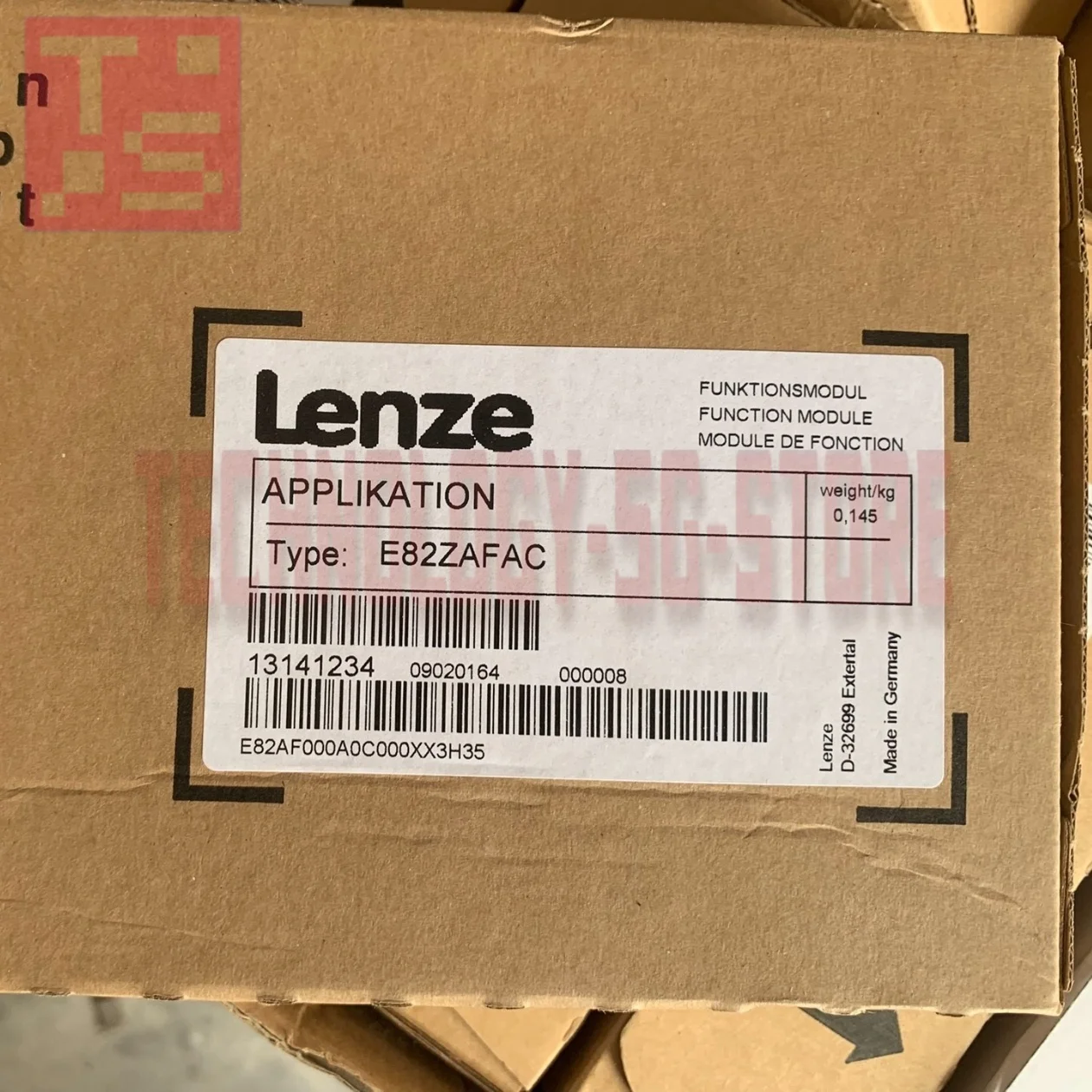 E82AZFCC100 E82ZAFA E82ZAFAC E82ZAFAC001 وحدة وظيفة ناقل العاكس الجديدة في الصندوق