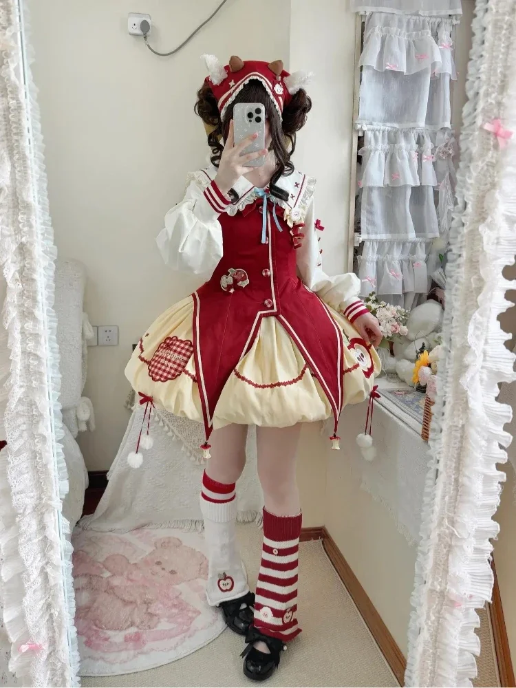 

Рубашка с бантом Kawaii + красный жилет + пышные юбки, новый винтажный праздничный костюм, японский сладкий рождественский комплект в стиле Лолиты, комплект из 2 предметов, новинка зимы 2026 года