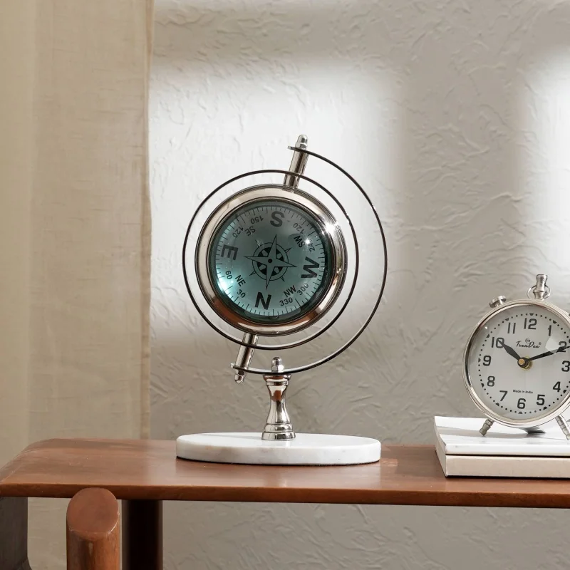 

Decorative Aluminium Table Clock-Desk Clock