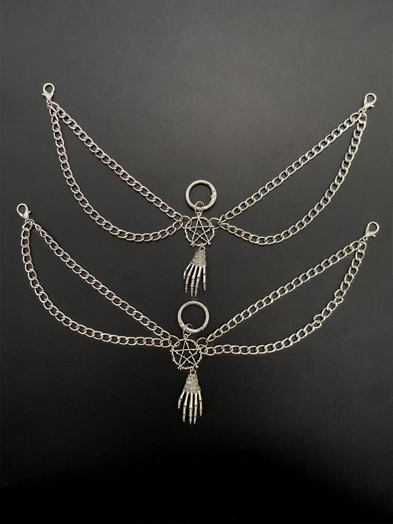 Two pieces of pentagram handprint shoe decoration chains - DIY detachable shoe accessories, shoe decoration parts, holiday gifts