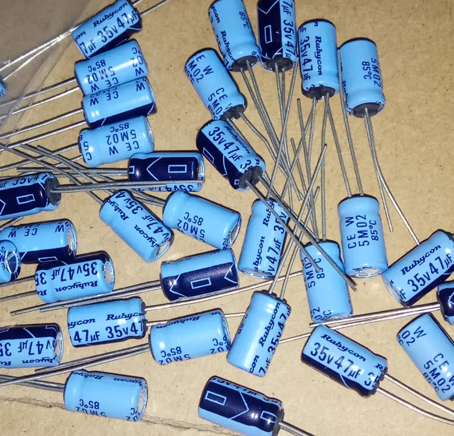 30pcs/lot Original Japanese RUBYCON 35V 47UF 6x11 TWSS CEW sky blue old audio electrolytic capacitor free shipping