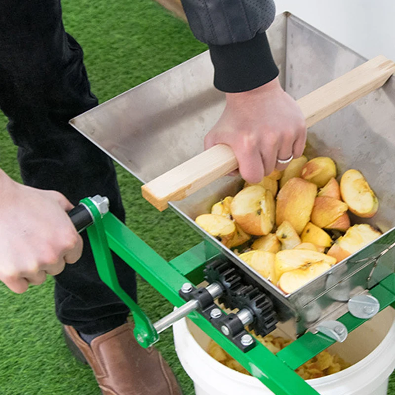 수동 크러셔 포도/사과 분쇄기 가정용 와인 제조 과일 포도 분쇄기 7L 과일 껍질 벗기기 및 분쇄기