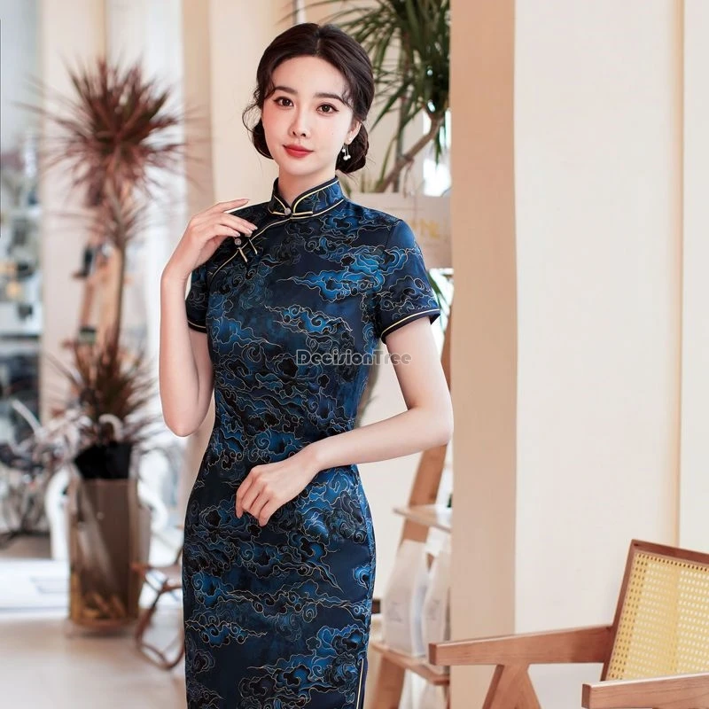 

2024, китайское длинное платье Cheongsam с облачным узором, весеннее новое повседневное улучшенное утягивающее элегантное женское платье Ципао с короткими рукавами в стиле ретро, w318