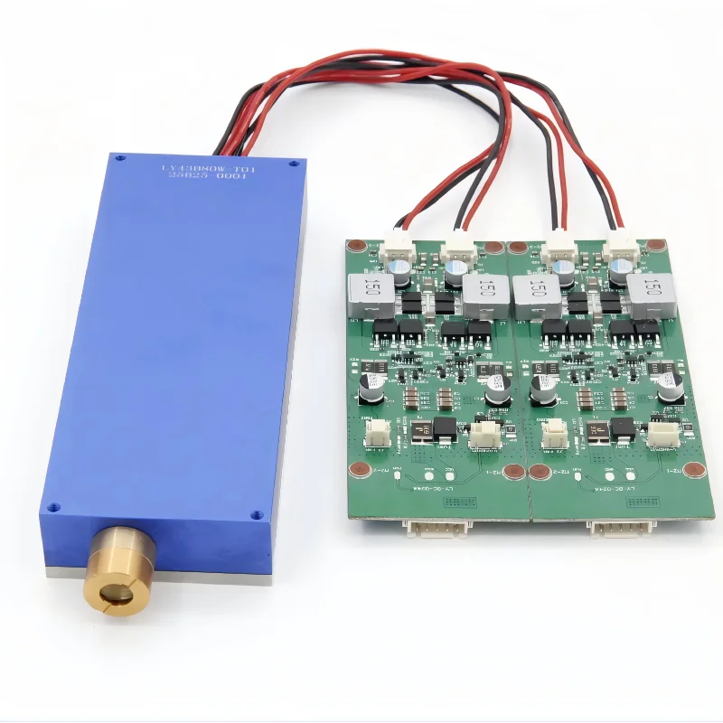 

Лазерная головка 435 нм 80 Вт высокой мощности 17 В для резки древесины толщиной до 30 мм (для ATV и UTV)