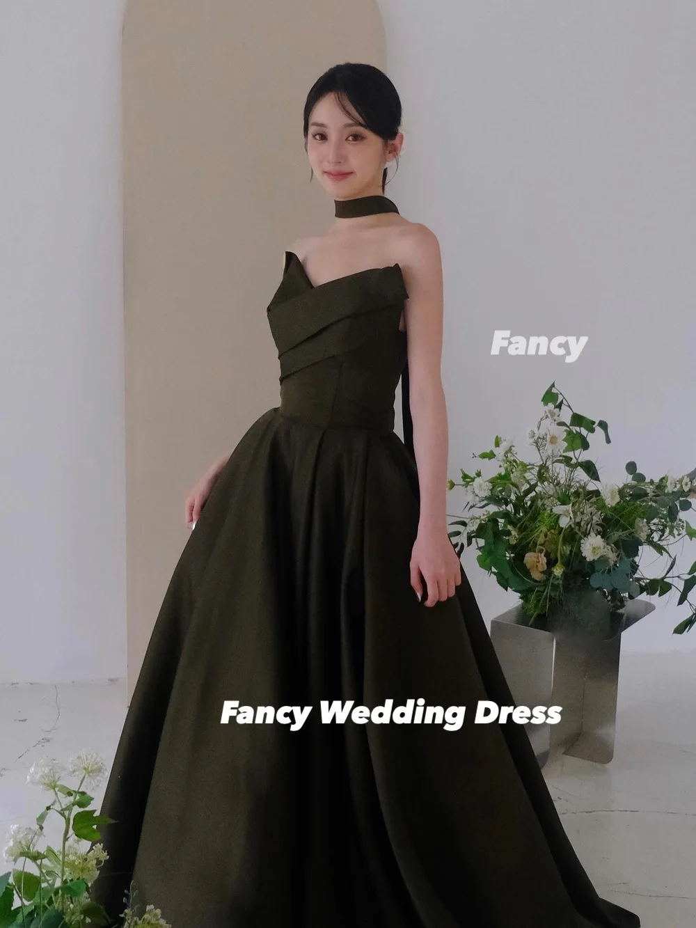Fancy High Quality Pleats V Neck Wedding Dress A Line Thick Elastic Satin Evening Dress Ball Bridal Gown Robes Customized