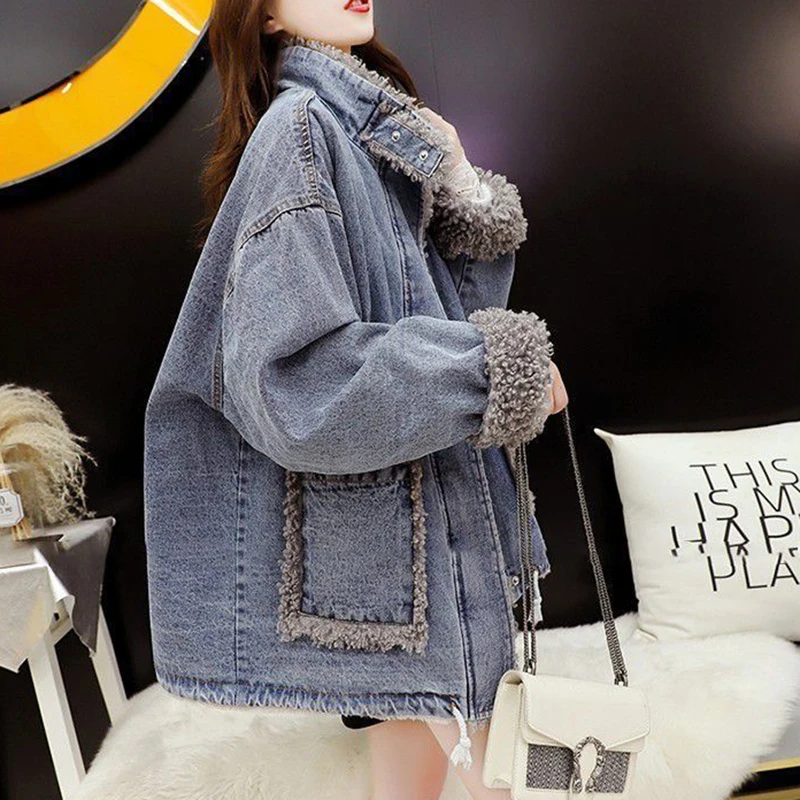 ขนแกะThicken DENIMแจ็คเก็ตผู้หญิงฤดูหนาว 2025 ใหม่VINTAGEหลวมกางเกงยีนส์Coat Parkas Chic CasualแขนยาวBomber Outwearหญิง