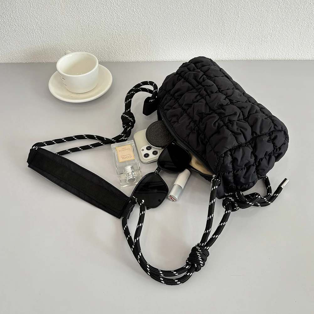 

Women Quilted Cloud Bag with Braided Rope Strap Soft Shoulder Bag Zipper Closure Padded Crossbody Bag Daily Bag for Female