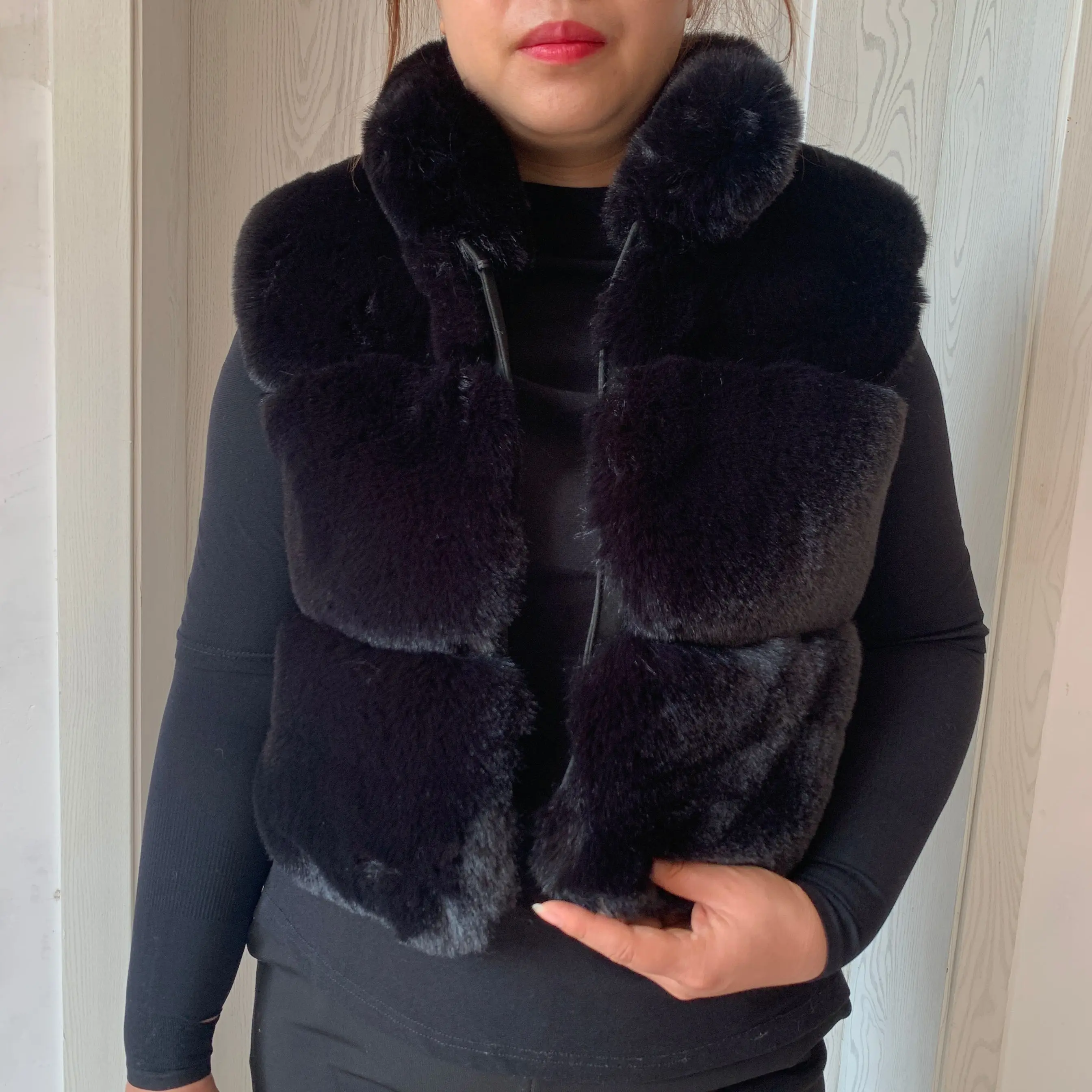 Women's faux fur vest short plus stand collar fashion autumn-winter women fur vest fluffy artificial fur jacket