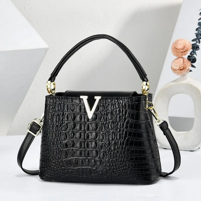 Light Luxury Elegant Handbag Crocodile Pattern Design Versatile Womens Crossbody Shoulder Bag Casual Women's Small Square Bag