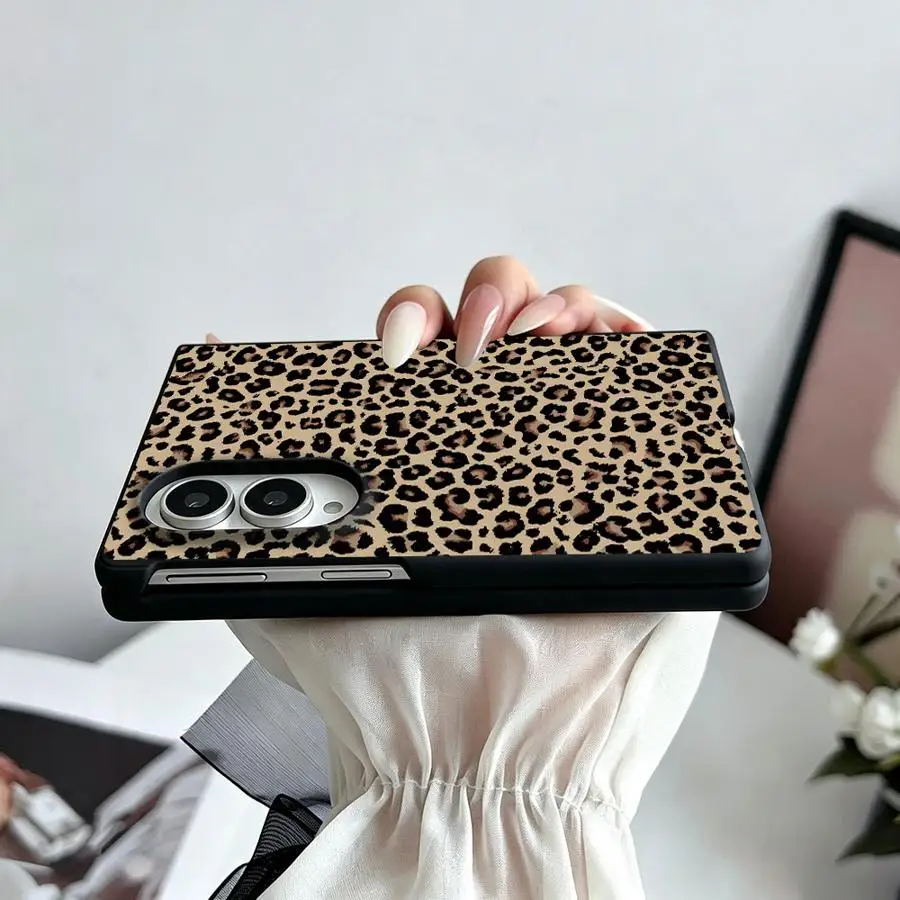 Case for Samsung Galaxy Z Fold8 Wide ZFold Wide Z Fold 8 ZFold8 Luxury Phone Cover Cool Leopard Print Art
