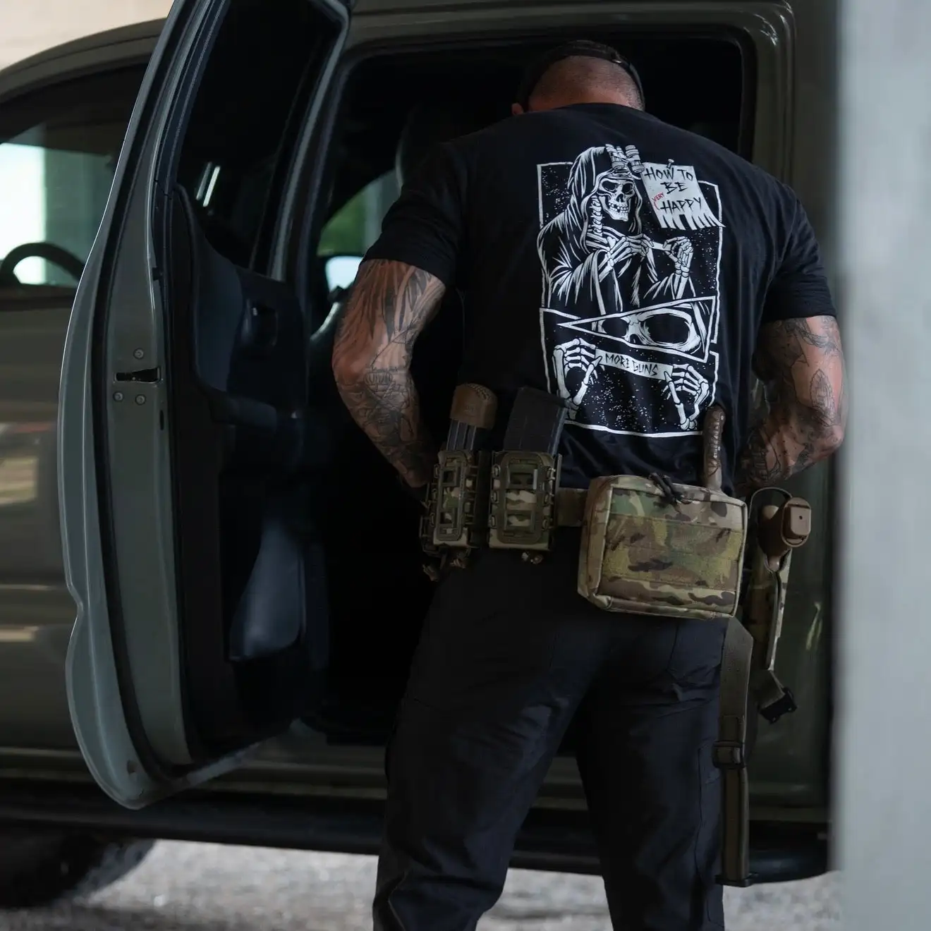 2026 New Grim Reaper Skeleton Comic Tactical Print Graphic T Shirt Unisex Oversized Streetwear Vintage Art Short Sleeve Tee Tops