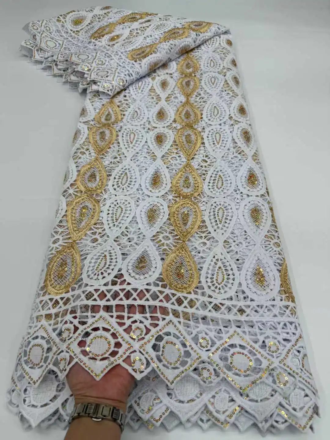 Tela de encaje guipur africano 2026 encaje de alta calidad 5 yardas bordado tela de encaje de cordón nigeriano para vestidos de fiesta de noche