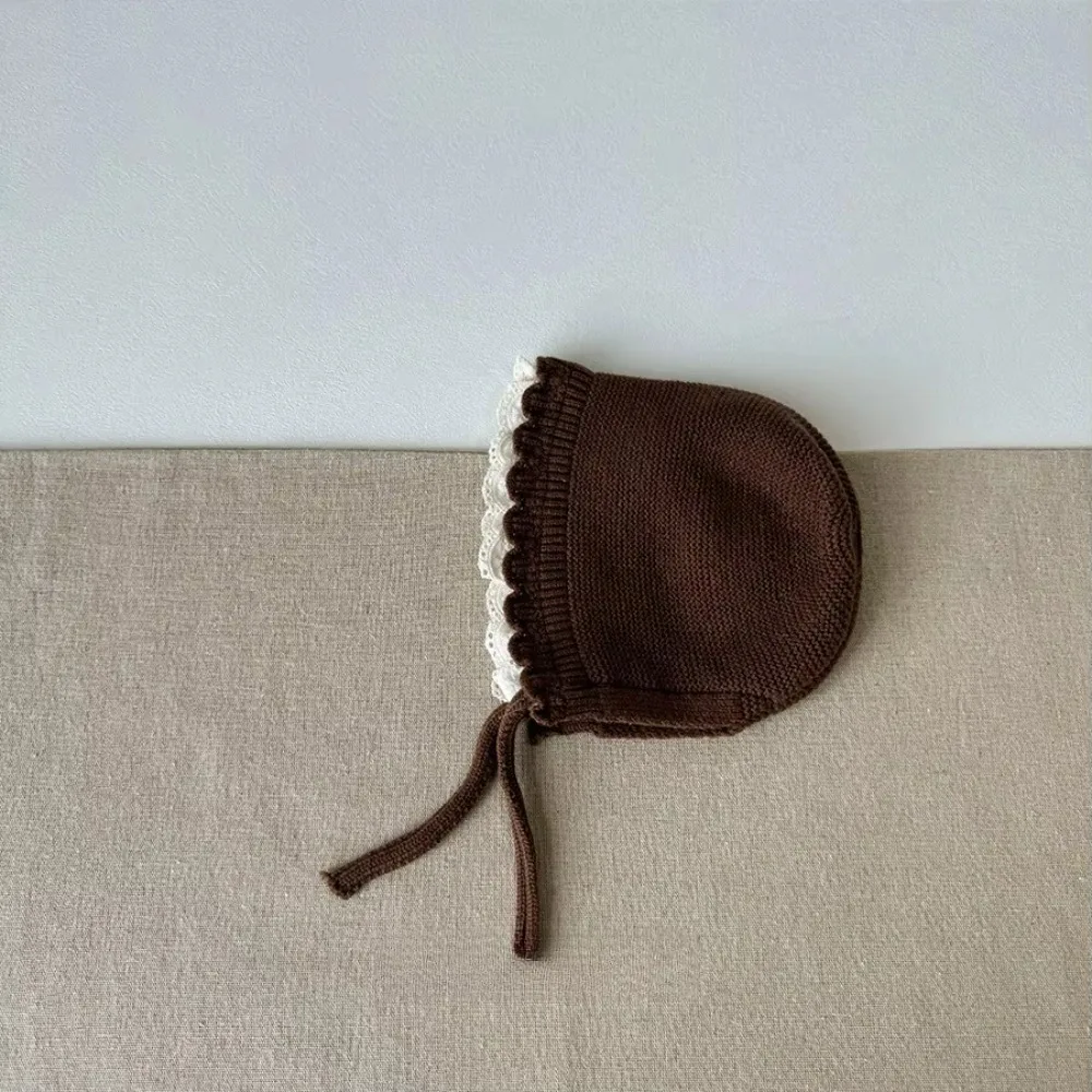 

Новая кружевная шапка с рюшами, сохраняющая тепло, однотонная защитная шапка для ушей, осенне-зимняя шапка для мальчиков и девочек