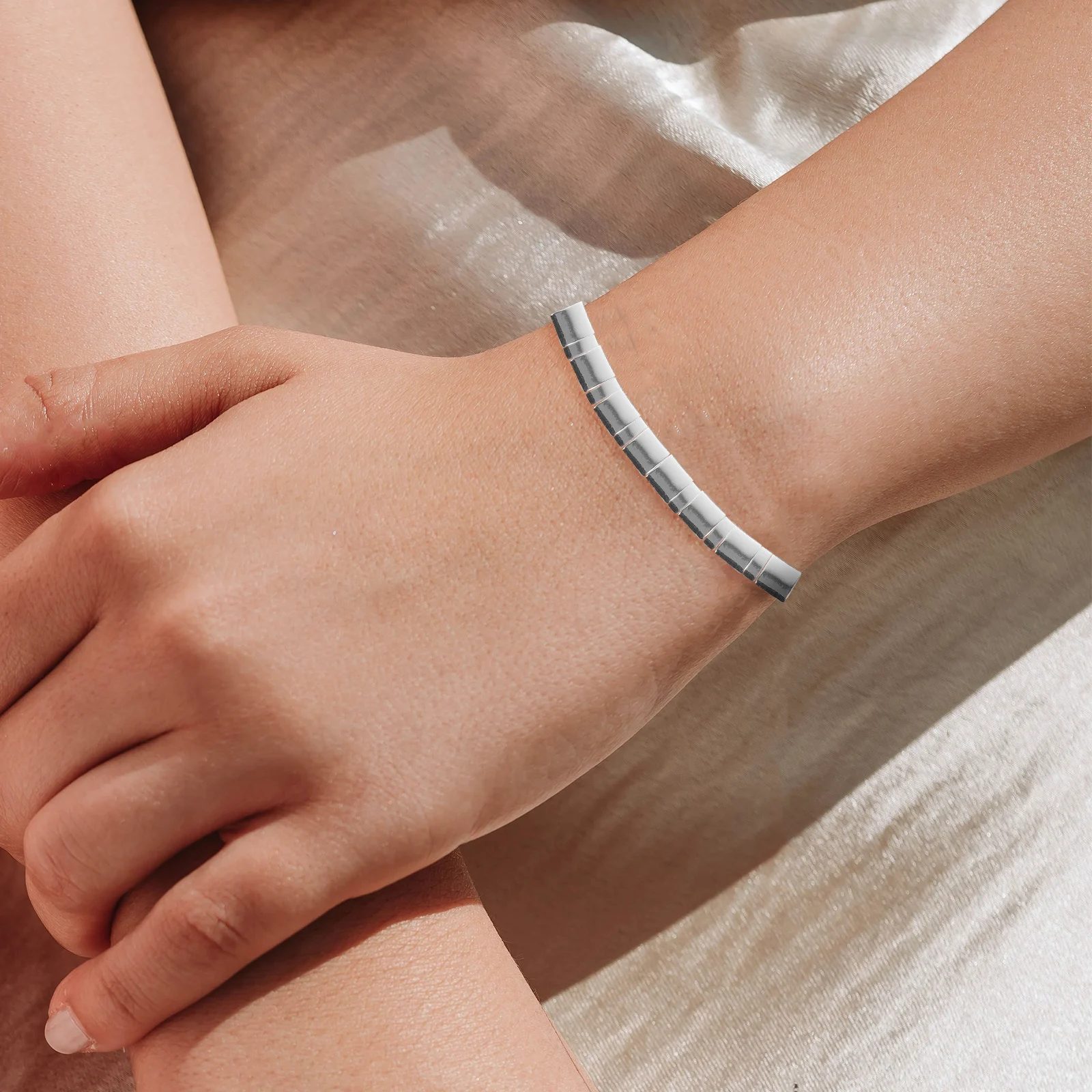 

150 Pcs Double Hole Glass Beads for Jewelry Making Bracelets Craft with Holes Clear Kits Beaded