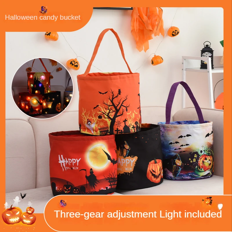 

Halloween Decoration Pumpkin Baskets Glowing Candy Buckets with Handle Portable Trick or Treat Ghost Festival Bucket Gift Prop