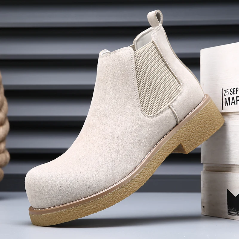 Botas amarillas grandes para hombre, suela antideslizante duradera, suela alta y gruesa, botas de trabajo británicas con forro polar para invierno, novedad de 2025