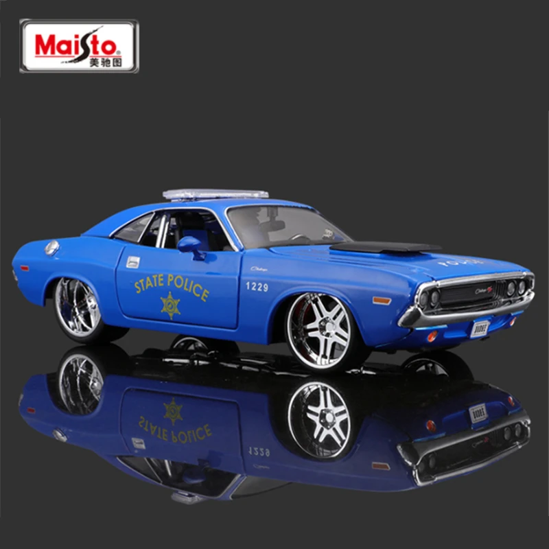 Maisto 1:24 1970 DODGE CHALLENGER R/T Alloy Racing Car Model Diecasts Metal Sports Car Model Simulation Collection Kids Toy Gift