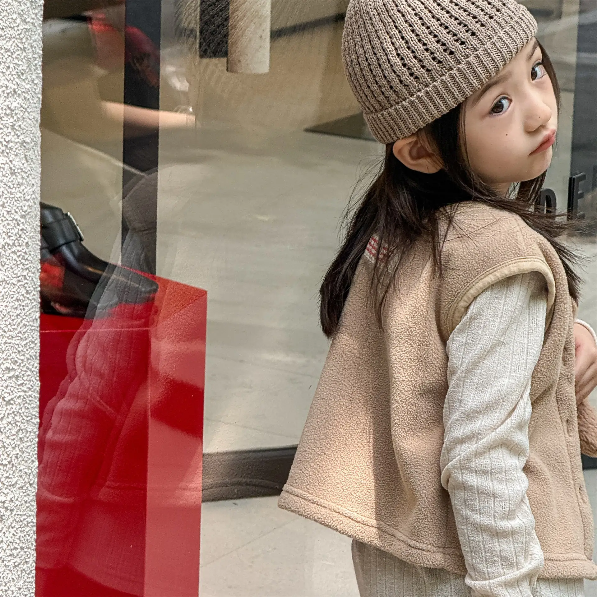 

2025 Autumn New Children Sleeveless Vest Fashion Girls Fleece Cardigan Winter Thick Kids Boys Warm Vest Jacket Baby Clothes