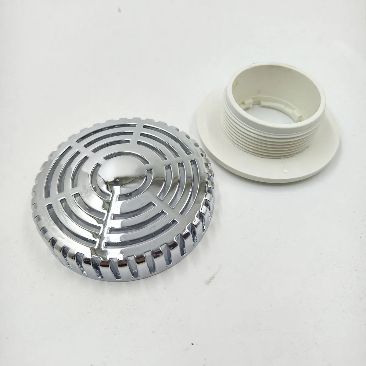 95Mm Spa Bad Water Suctions Gezicht, Perfect Fit Voor Back Water Accessoires, verchroomd Plastic Oppervlak Met Duidelijk Reflecterende