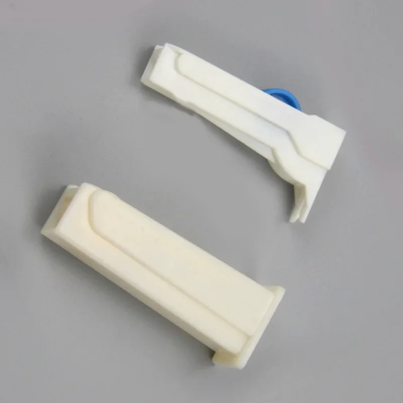 1PCS Precision Infusion Flow Regulator Roller Clamp Hose Stopper Clip Drip Rate Control Switch Damper for IV Tube