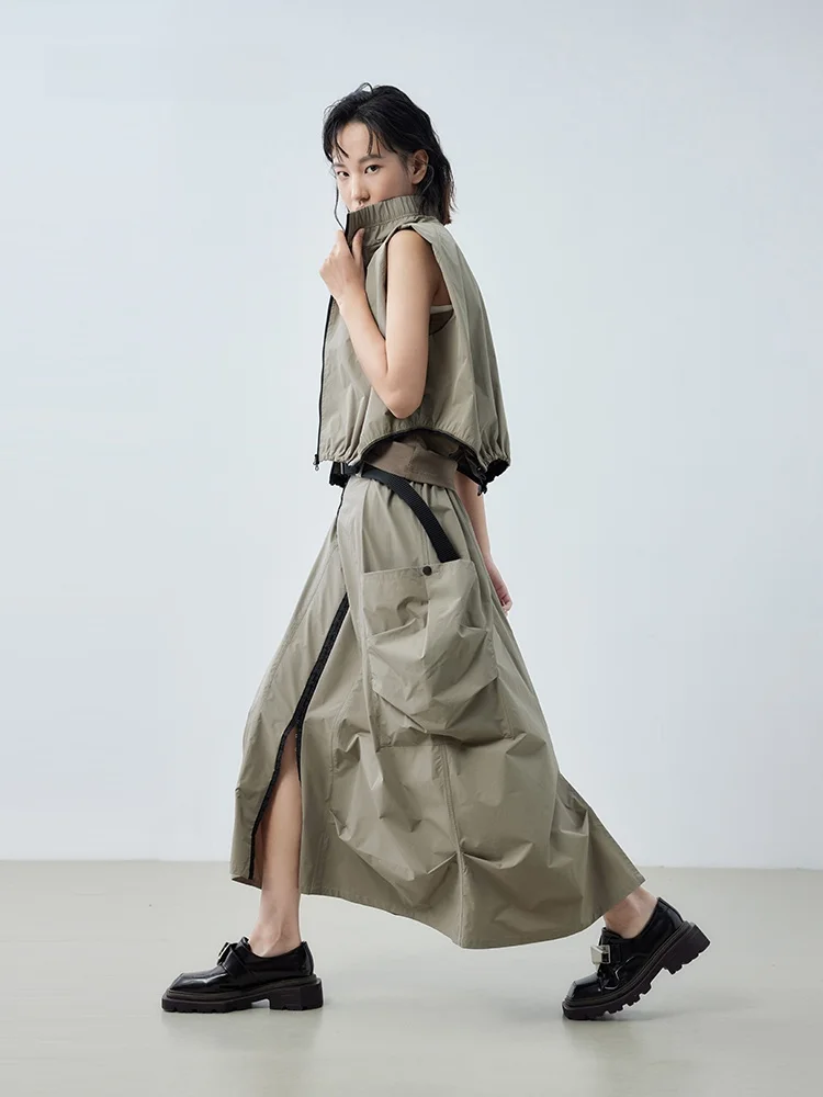 

Новая весенняя женская легкая рабочая одежда XMOOM2025: жилет с асимметричным подолом, воротником-стойкой и молнией, средней длины...