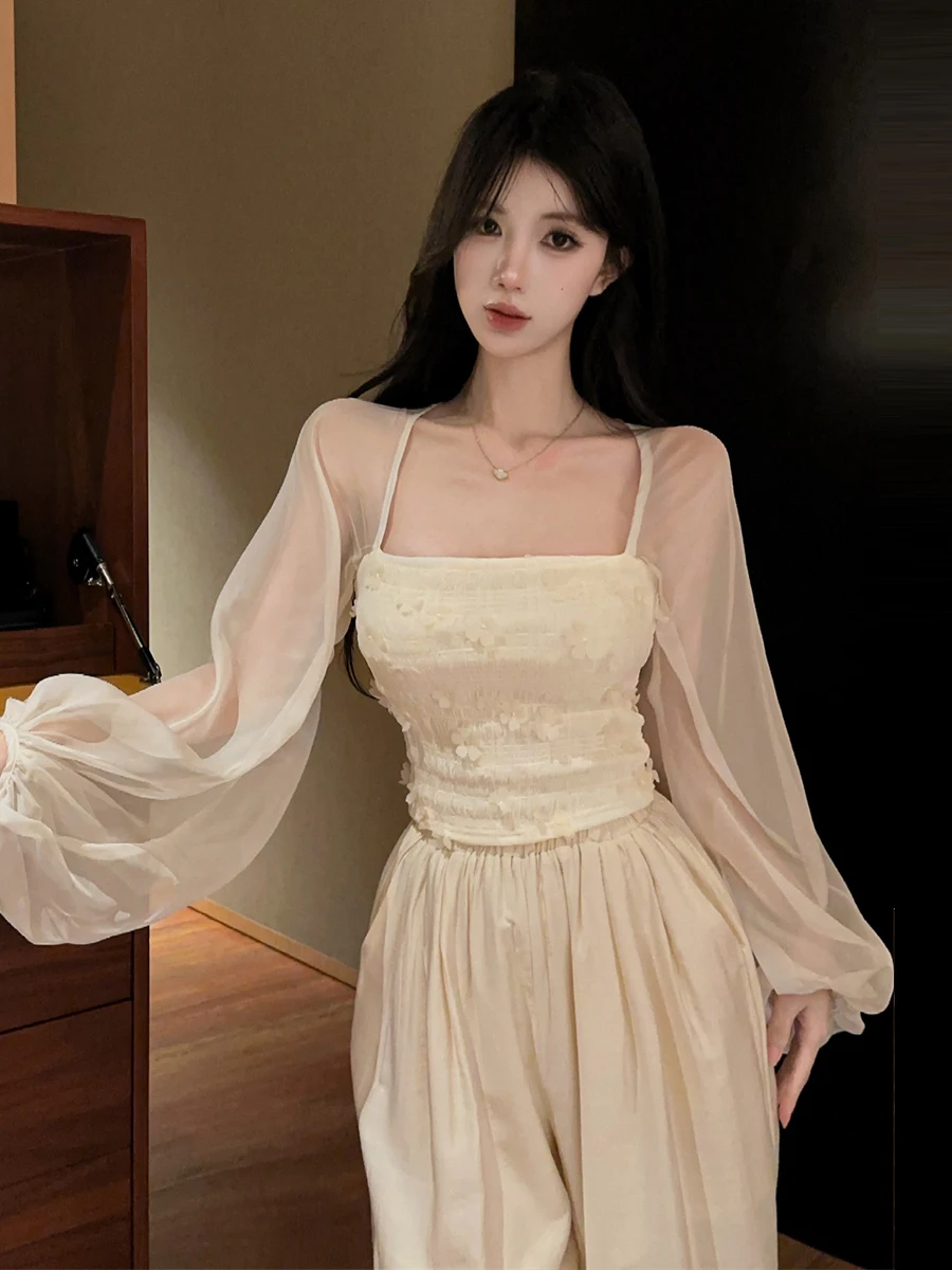 Fashionable Sweet Style Square Collar 3D Flower Short Shirt Top Loose Feel Pants Set Ensemble Deux Pièces Vêtements Pour Femmes