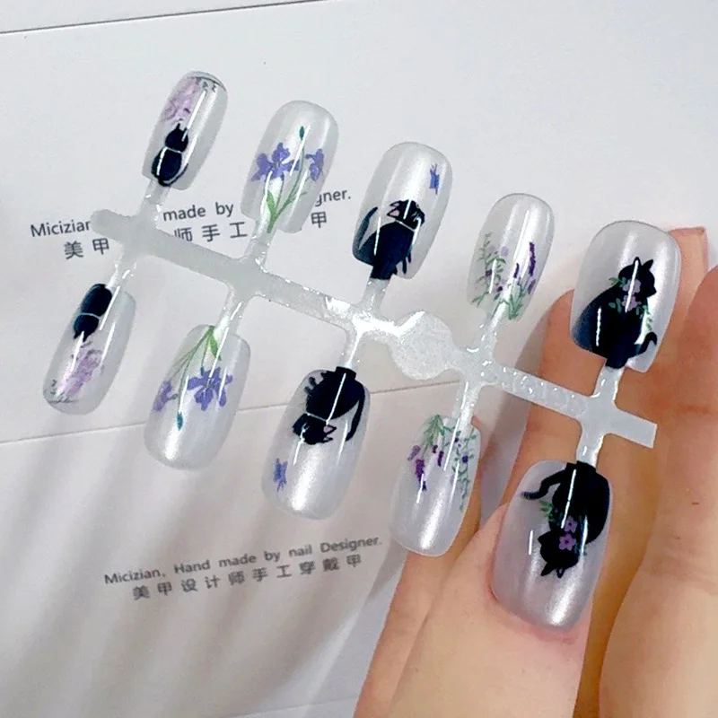 

10pcs Kawaii Short Handmade Press On Nails Black Cat Flower Fake Nails Wearable Stick-On Anime False Cover Nail Tips