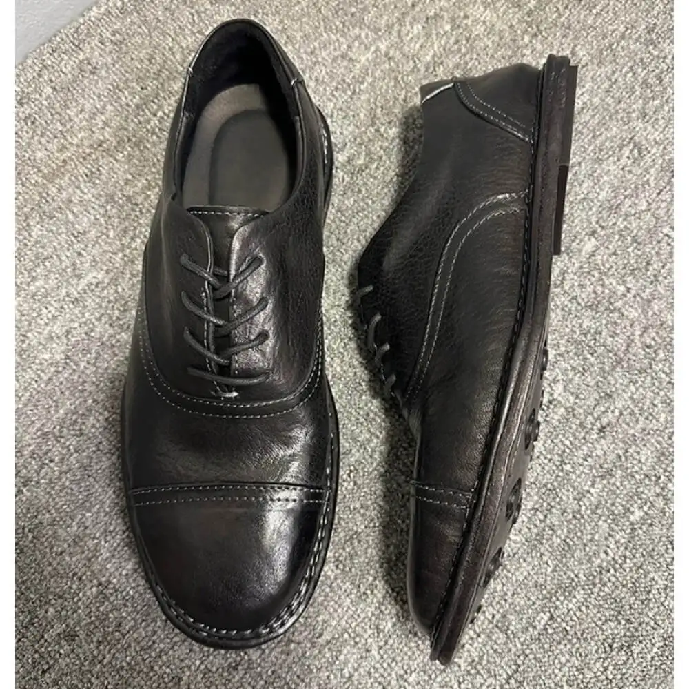 Handcrafted Black Crinkled Leather Oxfords – Superior Craftsmanship, Edgy Minimalist Appeal