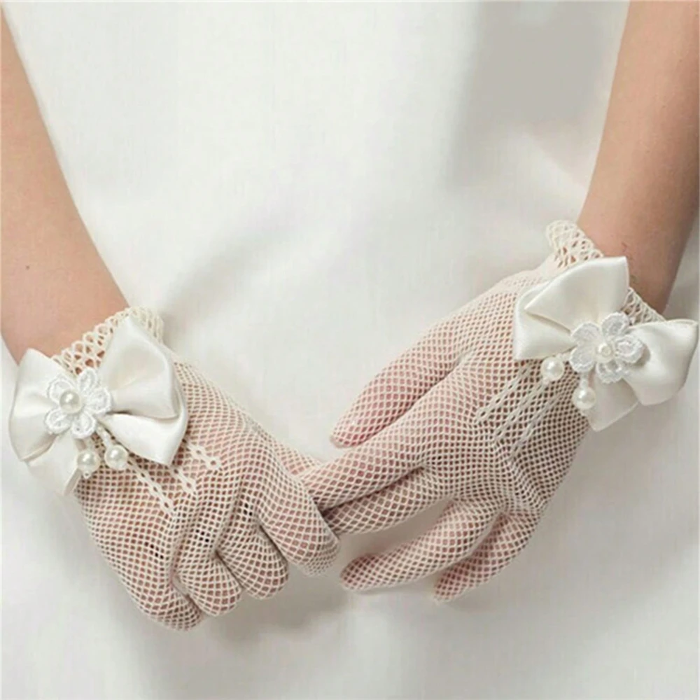 A Pair Short Weddin…