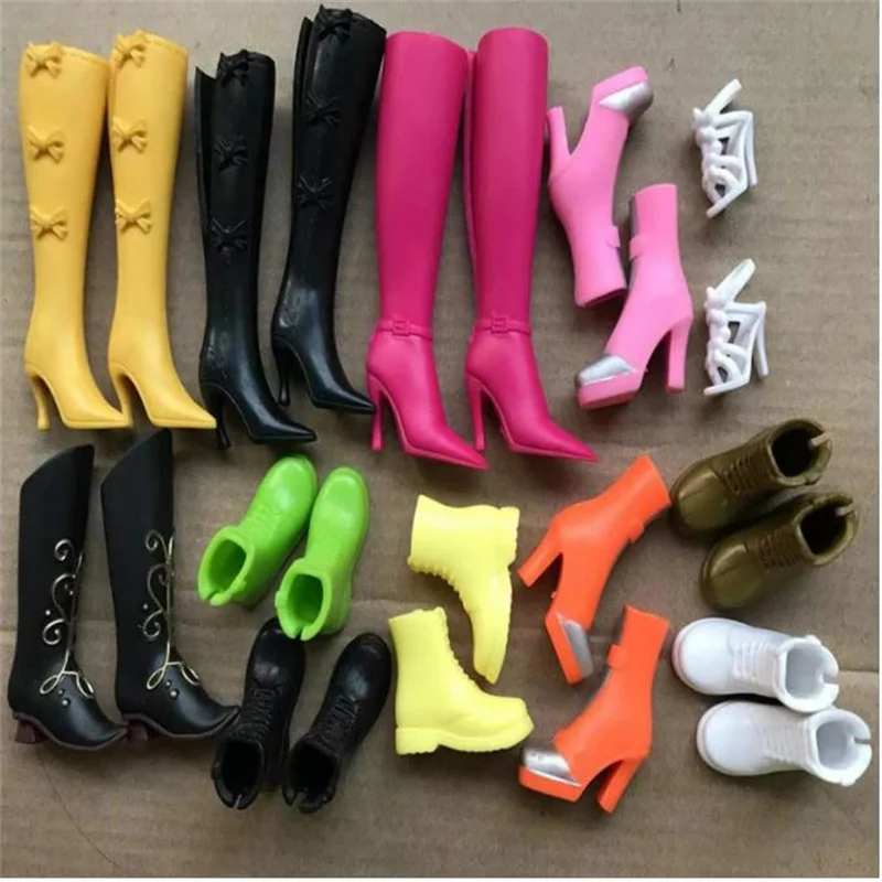 

New 1/6 Doll Shoes Boots Kids DIY Playing Doll Accessories Martin Shoes High-heels White Black Green Doll Decors Collection Toys