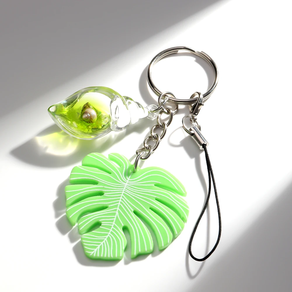 Bohomia Acrylic Monstera Transparent Conch Keychains for Women Boho Leaf Plant Chain Bag Car Phone Pendant Accessories Gifts